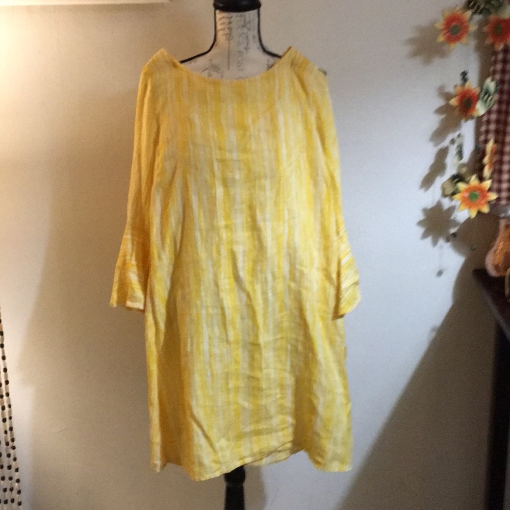 Yellow striped dress. Size L